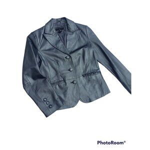 BERNARDO Jacket 100% Leather Gray Button Front Pockets Classy